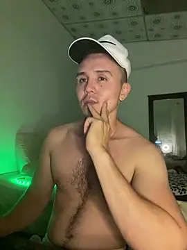 Snapshot of adam-rivera chatting on January 28, 4:29 am adam-rivera online show from January 28, 4:29 am