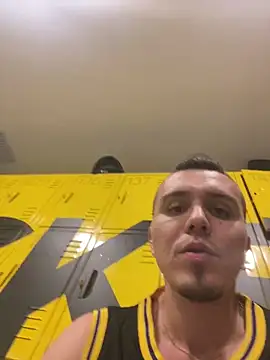 Snapshot of adam-rivera chatting on February 14, 11:09 pm adam-rivera online show from February 14, 11:09 pm