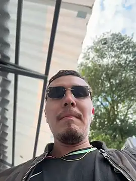adam-rivera online show from June 16, 2:52 pm