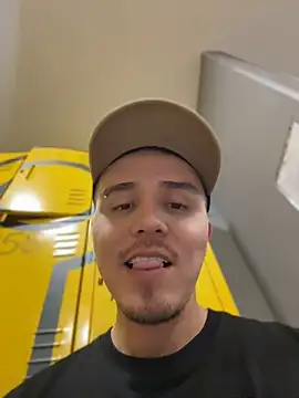 adam-rivera online show from July 21, 4:53 pm