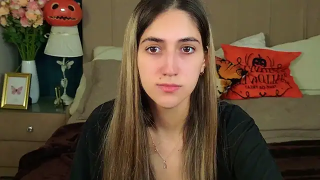 Teresa Stane online show from November 4, 5:28 am