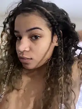 1prettygem online show from December 21, 6:02 pm