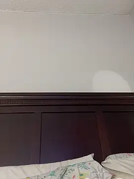 1prettygem online show from December 23, 12:25 am