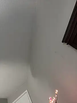 1prettygem online show from January 12, 9:08 pm