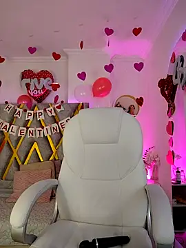 Aurora Brownn online show from February 19, 10:23 am