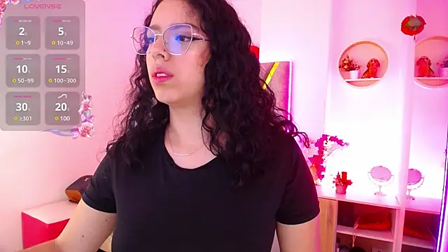 Aurora Brownn online show from March 10, 3:56 am