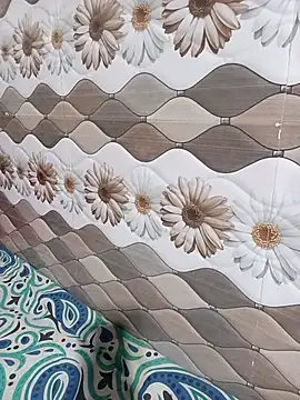 Haniya-143 online show from February 25, 6:39 pm