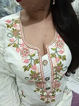 Haniya-143 online show from June 25, 10:47 pm