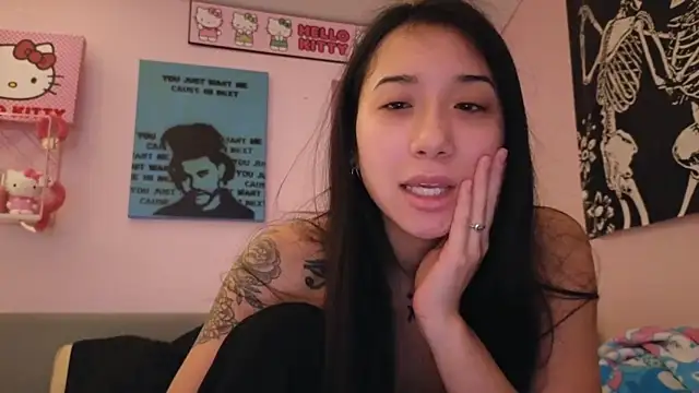 Snapshot of tokyobaby chatting on November 28, 2:03 am tokyobaby online show from November 28, 2:03 am