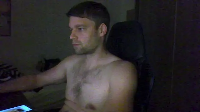Snapshot of The_big_viking_ chatting on July 6, 9:39 pm The big viking online show from July 6, 9:39 pm