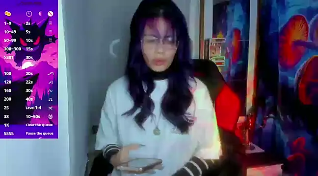 Snapshot of _sakae_ chatting on December 30, 10:01 pm sakae online show from December 30, 10:01 pm