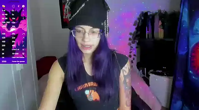 Snapshot of _sakae_ chatting on January 7, 10:52 pm sakae online show from January 7, 10:52 pm