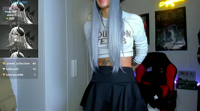 Snapshot of _sakae_ chatting on January 30, 8:43 am sakae online show from January 30, 8:43 am