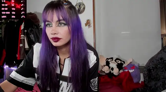 Snapshot of _sakae_ chatting on March 22, 10:37 pm sakae online show from March 22, 10:37 pm