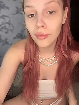Snapshot of liahstormi_ chatting on December 27, 11:21 pm liahstormi  online show from December 27, 11:21 pm