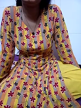 Snapshot of Alina_398 chatting on January 25, 12:37 pm Alina 398 online show from January 25, 12:37 pm