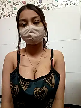 Snapshot of Alina_398 chatting on February 5, 1:44 pm Alina 398 online show from February 5, 1:44 pm