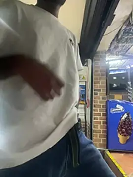 Snapshot of BBC-XXL chatting on January 12, 7:24 am BBC-XXL online show from January 12, 7:24 am