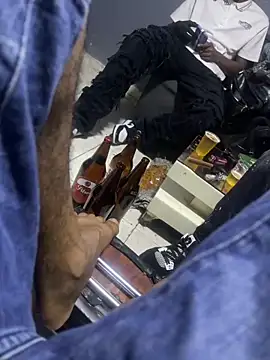 Snapshot of BBC-XXL chatting on March 8, 1:03 am BBC-XXL online show from March 8, 1:03 am