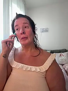 Engel mia online show from July 27, 10:22 am