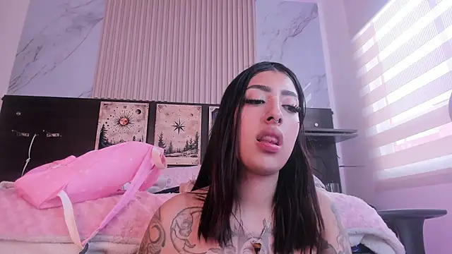 misscheelsee online show from February 5, 8:57 pm