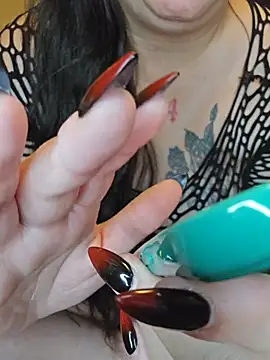 Snapshot of PeakabumPromo chatting on November 12, 2:12 am PeakabumPromo online show from November 12, 2:12 am