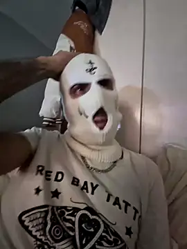 sweet24c online show from December 17, 12:12 am