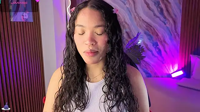 penelope tay1 online show from May 4, 3:24 am