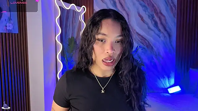 Snapshot of penelope_tay1 chatting on May 8, 3:12 am penelope tay1 online show from May 8, 3:12 am