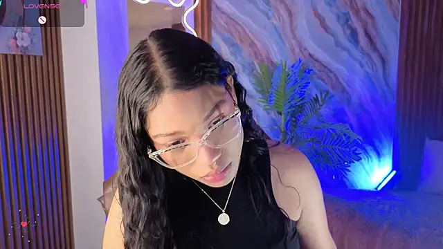 Snapshot of penelope_tay1 chatting on May 28, 3:15 am penelope tay1 online show from May 28, 3:15 am