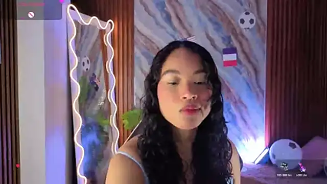 Snapshot of penelope_tay1 chatting on June 19, 3:44 am penelope tay1 online show from June 19, 3:44 am
