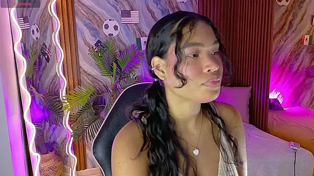 Snapshot of penelope_tay1 chatting on July 15, 4:51 am penelope tay1 online show from July 15, 4:51 am