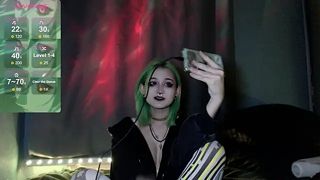 Milten-Trish online show from November 3, 3:02 pm