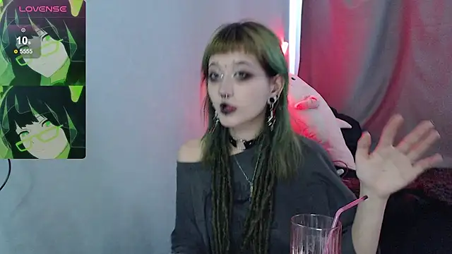 Milten-Trish online show from May 7, 3:39 pm