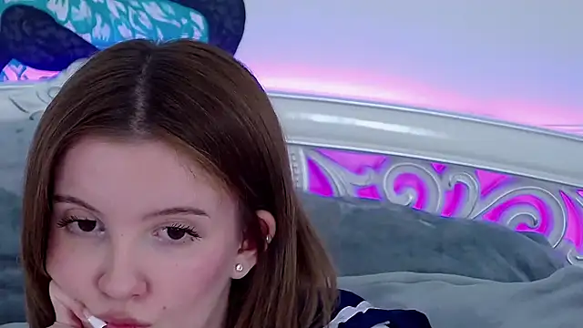 EvansMilana online show from January 7, 10:41 pm