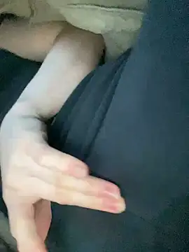 Mia Mia M online show from March 3, 3:40 pm