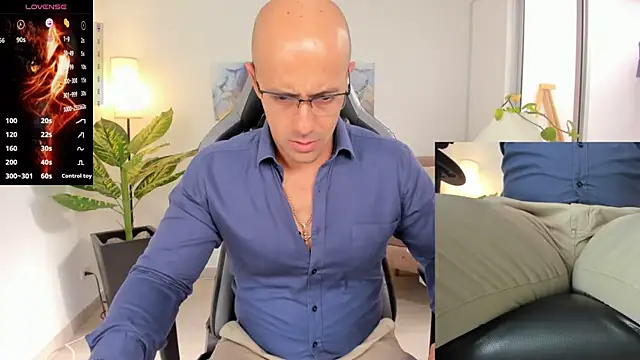 ryan master  online show from January 14, 1:28 pm