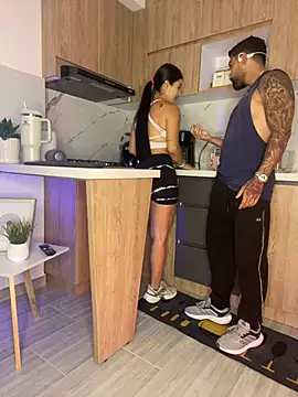 Sweet and caramel online show from January 27, 6:52 pm