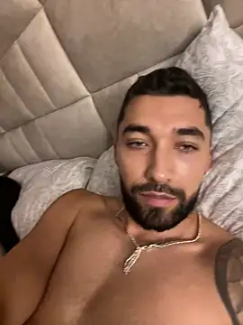 Sweet and caramel online show from March 12, 2:30 am