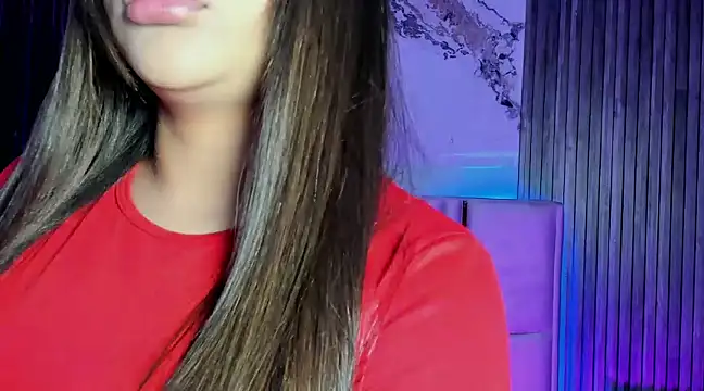 Snapshot of Lillyortiz chatting on December 23, 9:40 pm Lillyortiz online show from December 23, 9:40 pm