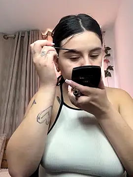 SaraBraun  online show from October 22, 6:18 pm