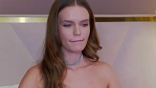 Snapshot of KristinaMaers chatting on December 16, 10:34 pm KristinaMaers online show from December 16, 10:34 pm