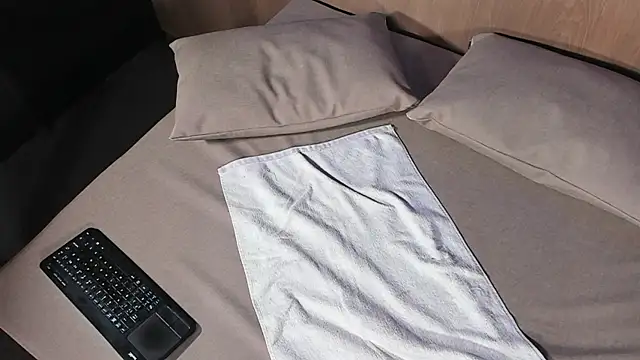 ArtemisaBlake online show from January 25, 10:28 pm