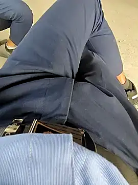 Snapshot of bananadick____ chatting on January 30, 9:04 am bananadick online show from January 30, 9:04 am