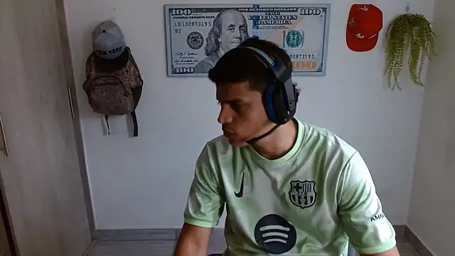 Snapshot of boss_of_cash chatting on May 23, 4:33 pm boss of cash online show from May 23, 4:33 pm
