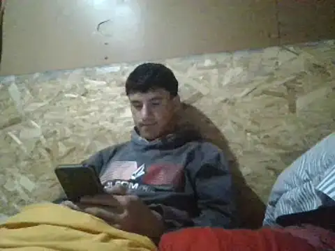 Snapshot of xxx-999 chatting on September 17, 3:19 am xxx-999 online show from September 17, 3:19 am