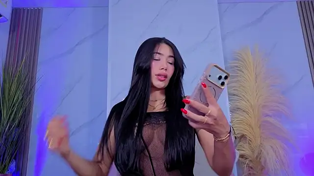 Snapshot of Chlooee__ chatting on July 12, 3:19 am Chlooee online show from July 12, 3:19 am