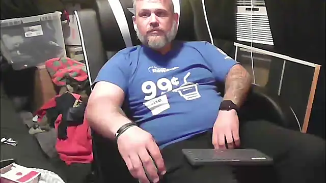 TwoFarty240 online show from October 17, 4:37 am