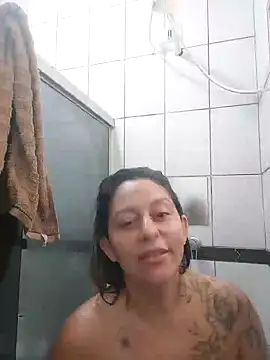 baixinhaloira online show from January 7, 2:41 pm