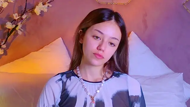 STELLA RICH online show from October 15, 8:53 pm